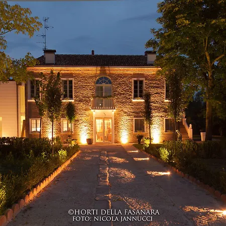 Horti Della Fasanara בית כפרי *