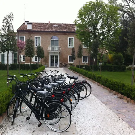 Horti Della Fasanara פררה