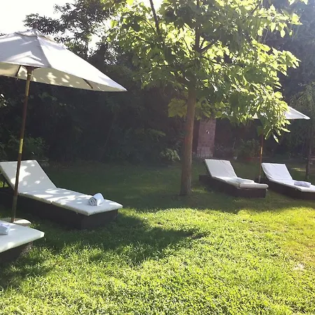 Horti Della Fasanara * פררה