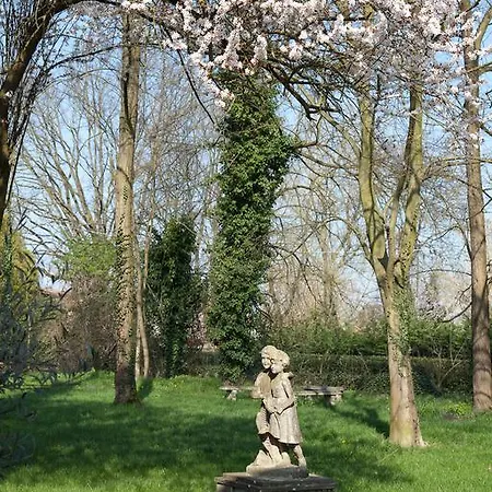 Horti Della Fasanara * פררה