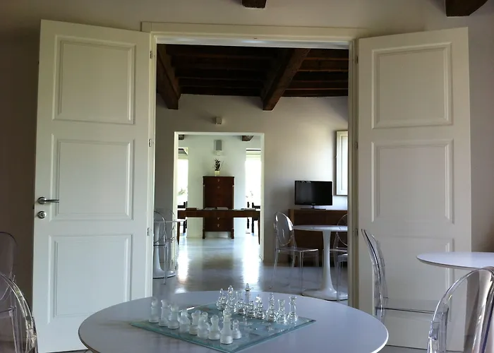 Horti Della Fasanara Летний дом Феррара