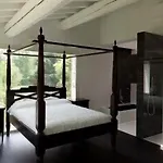 德拉法萨纳拉酒店 费拉拉
